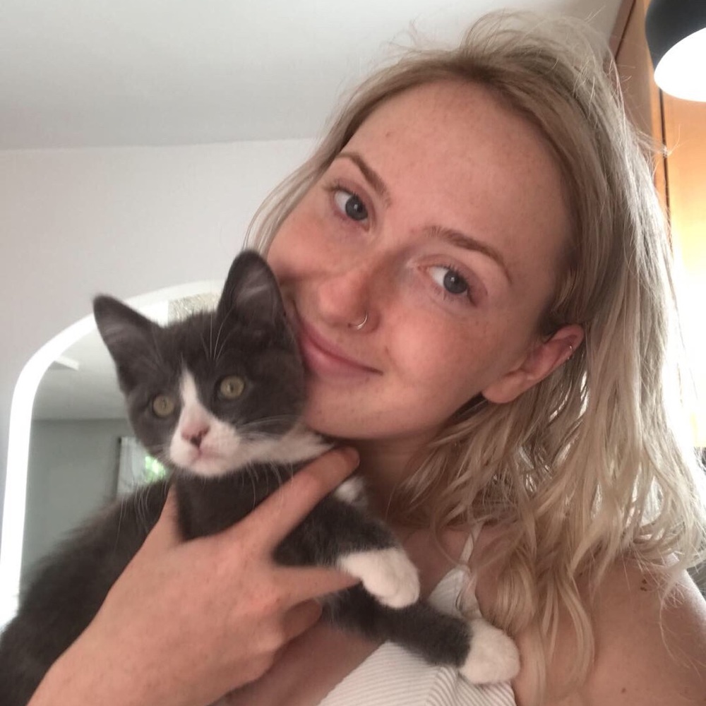 Meet your Posher, Jacqueline